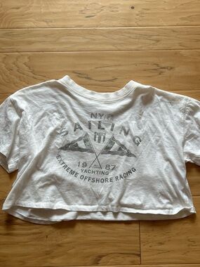 Aeropostale White Sailing Graphic Crop Tee